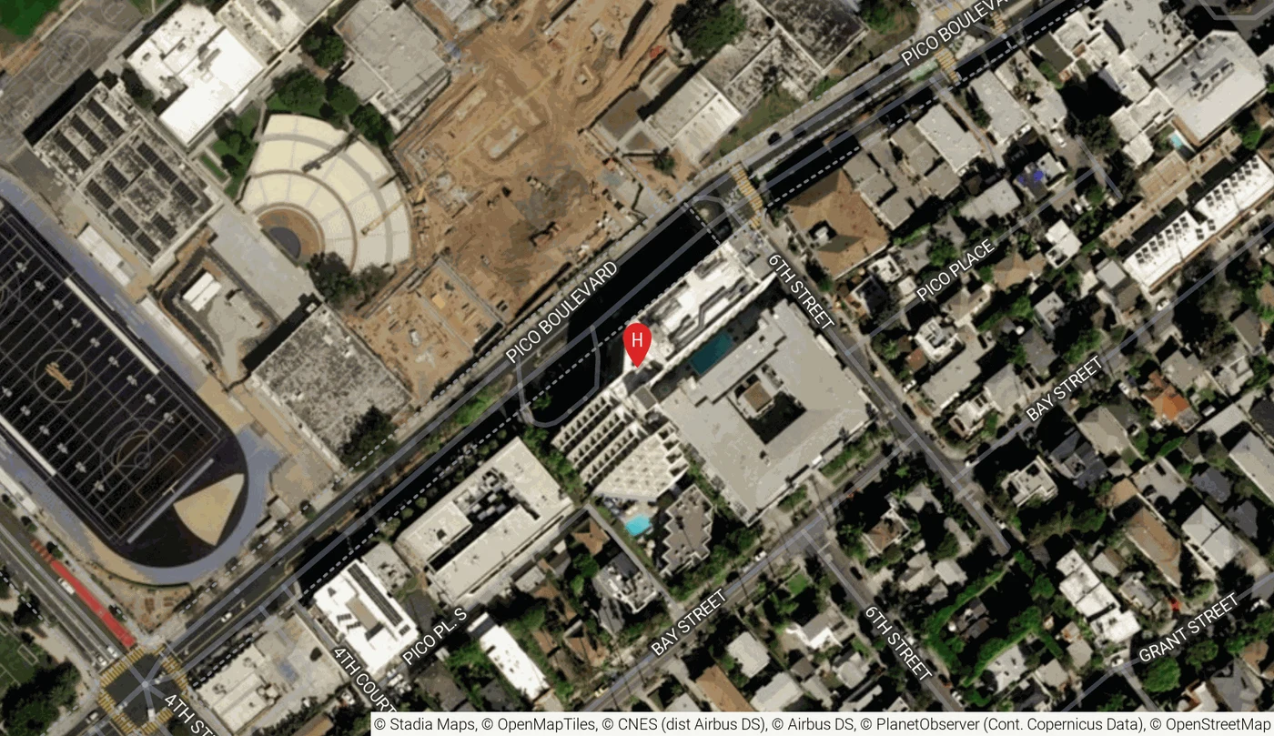 Hyatt Centric Delfina 的位置:Pico Boulevard 与 6th Street 路口