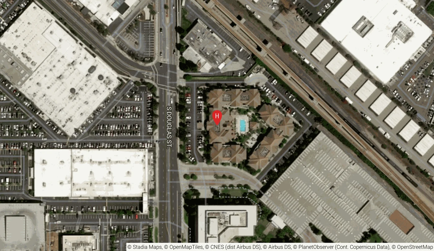 Hyatt House LAX/Manhattan Beach 的位置:埃尔塞贡多 S Douglas Street 的办公园区内
